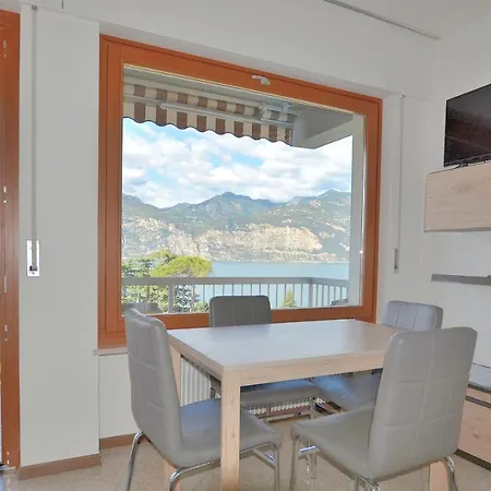 Apartmán La Perla With Pool Malcesine